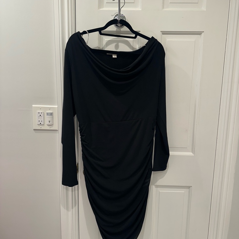 Boston Proper Black Ruched Long Sleeve Bodycon Dress